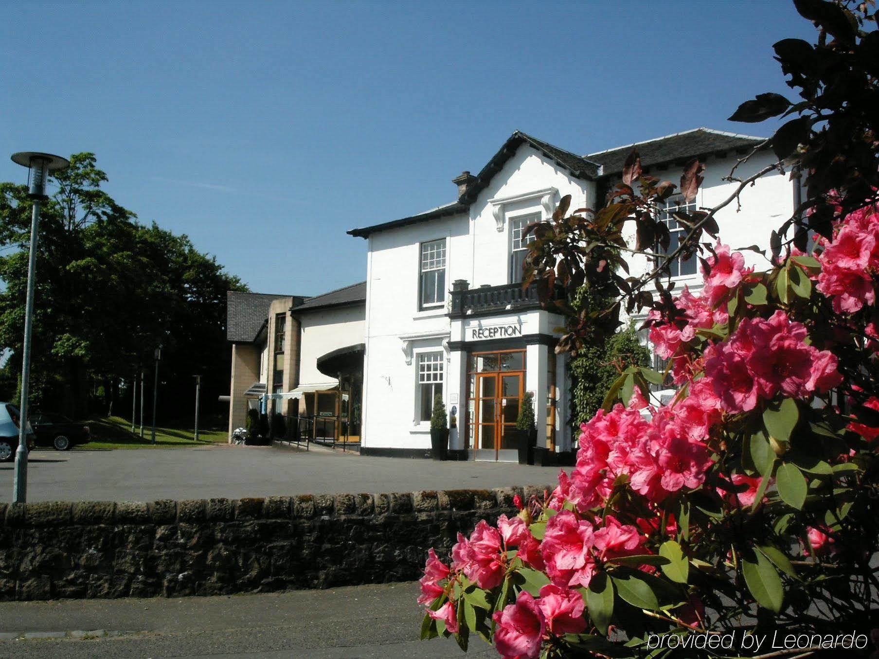 Castlecary House Hotel Exterior photo